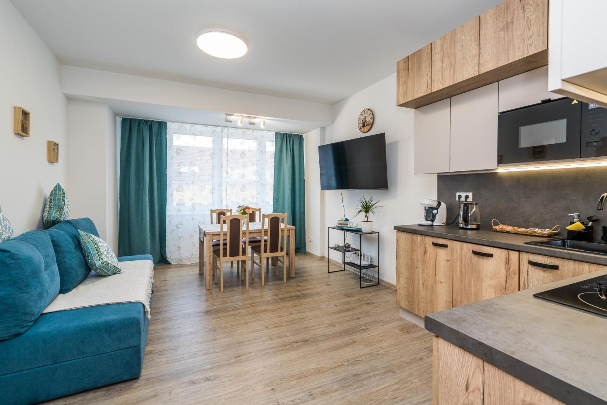 Perla Hradce 302 Apartment Hradec Králové Екстериор снимка
