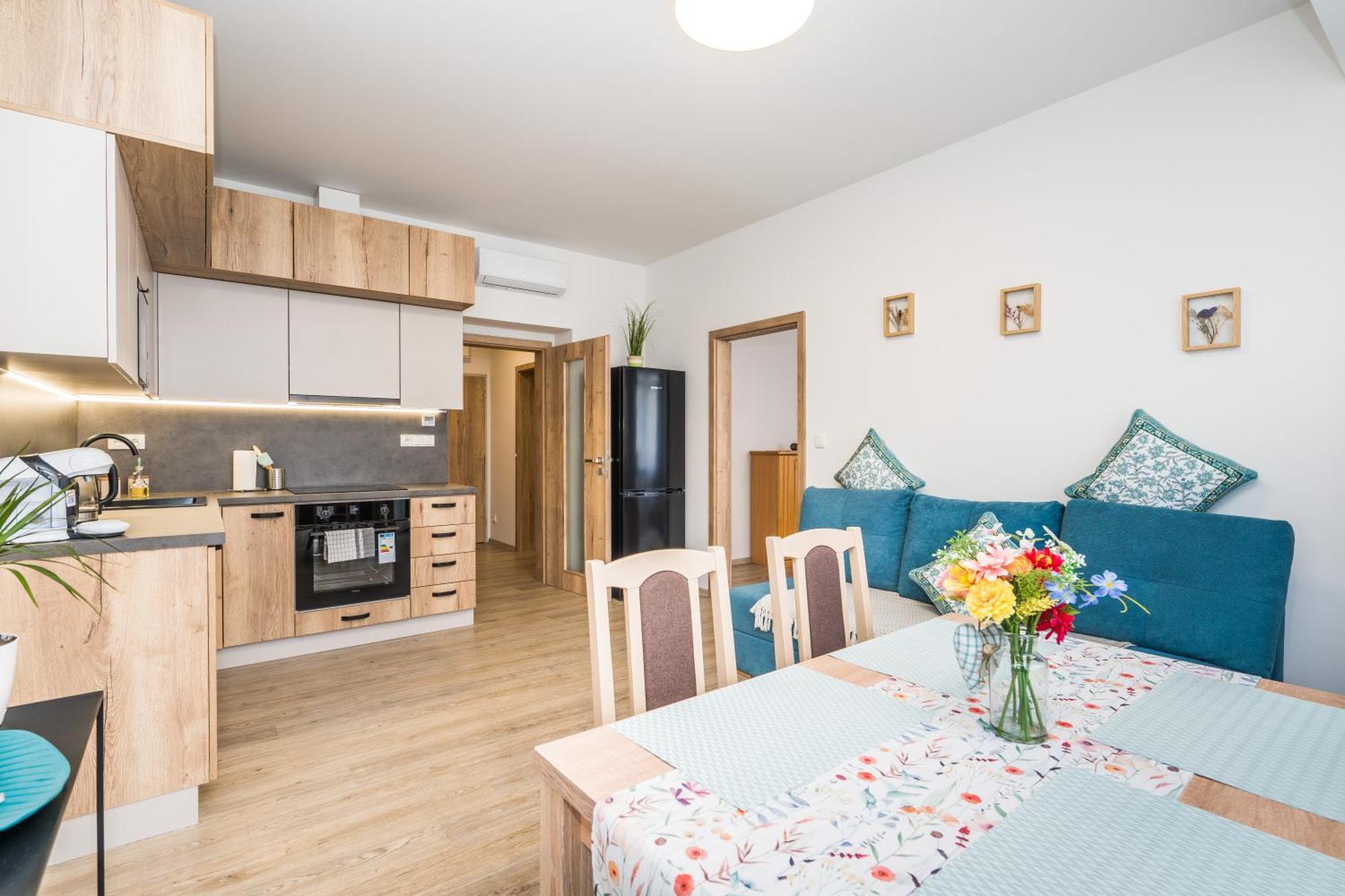 Perla Hradce 302 Apartment Hradec Králové Екстериор снимка