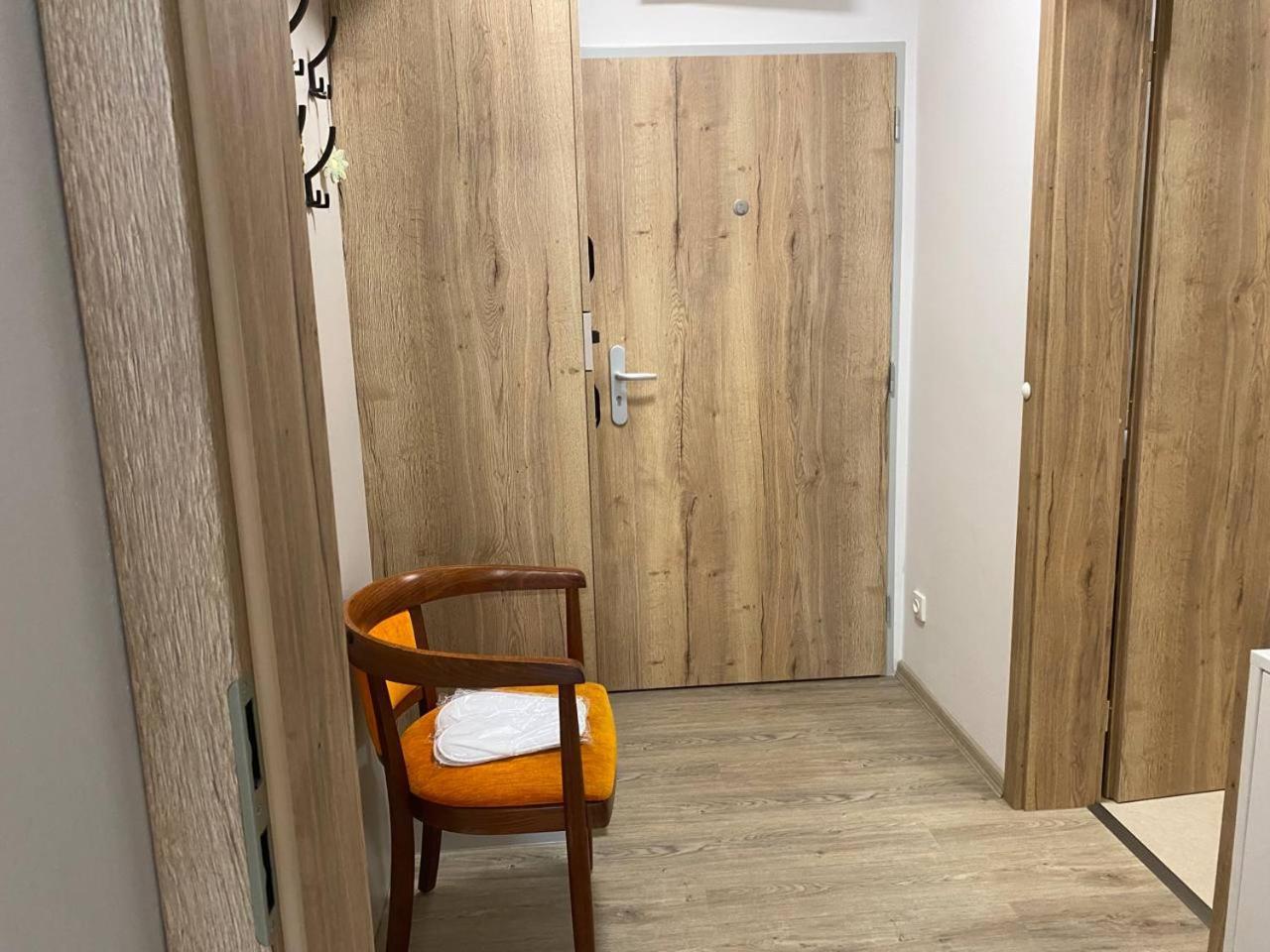 Perla Hradce 302 Apartment Hradec Králové Екстериор снимка